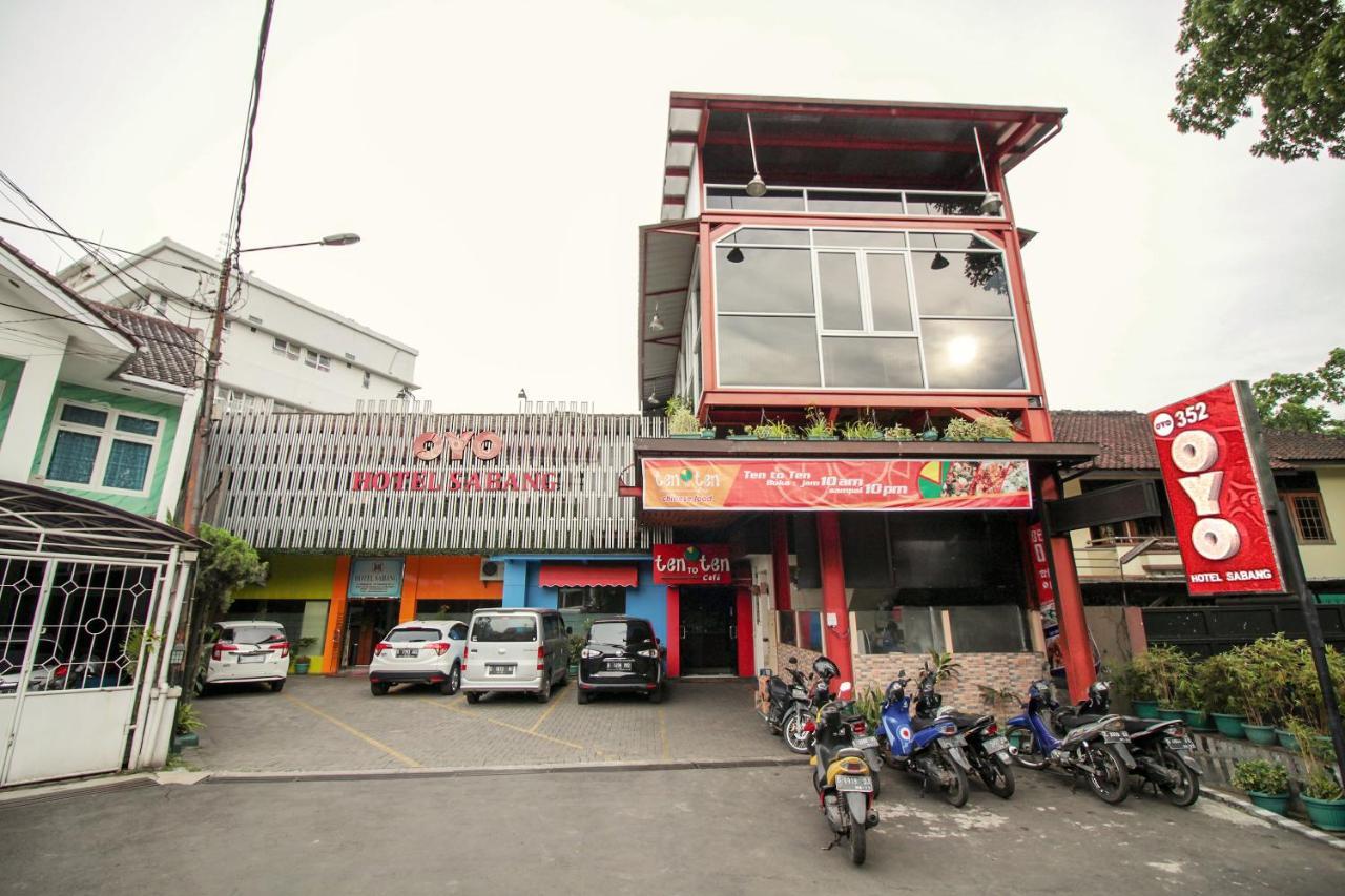 Vaccinated Staff - Oyo 352 Homestay Sabang Bandung Exterior foto